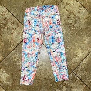 💗 Athleta Girl Large Multicolor Capri Athletic Leggings 💗